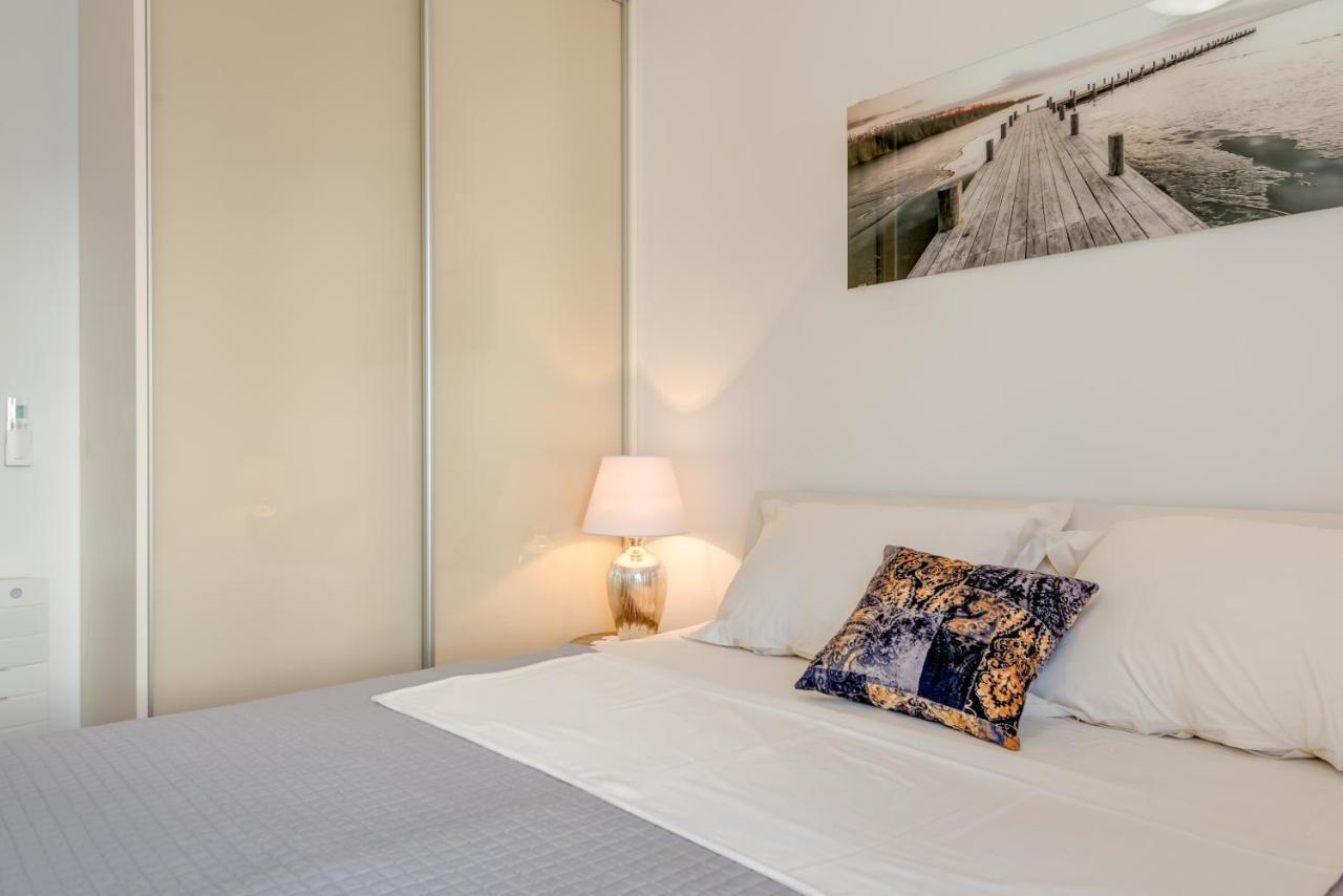 Joy 1 Apartment Novalja Exterior photo